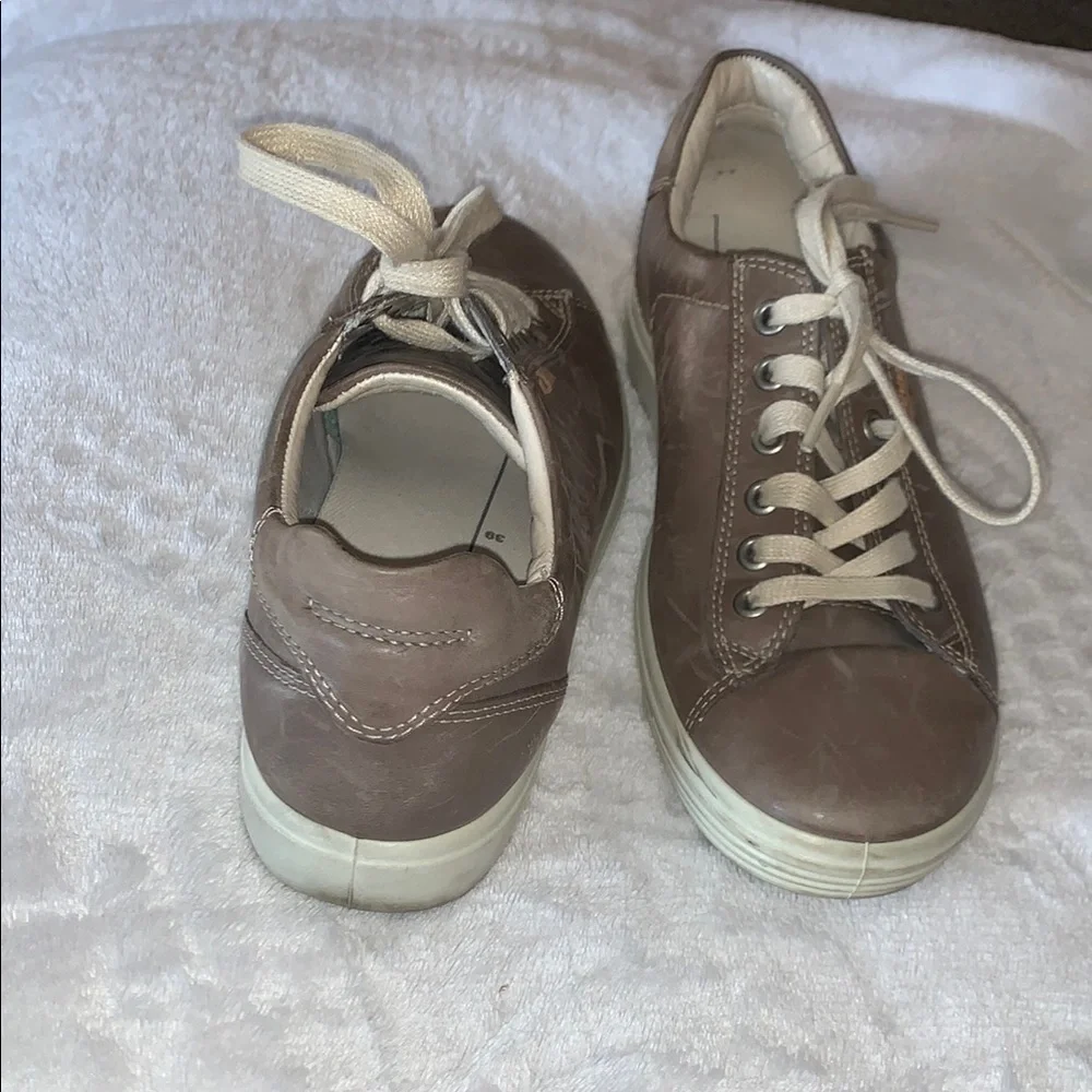 Gently Loved Men's Brown / Tan Leather Sneakers by Ecco Danish Design
